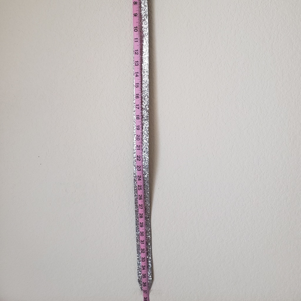 Guess Belt in Glitter - Picture 4 of 7